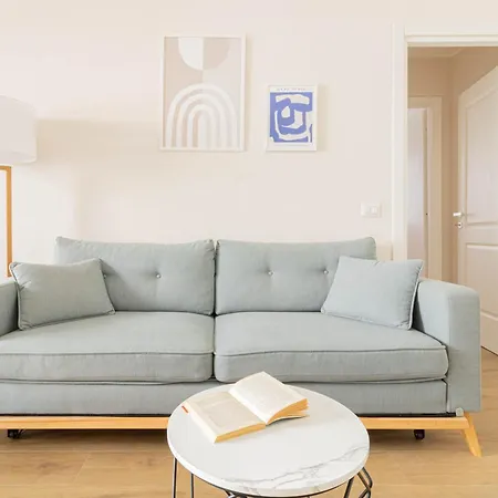 Apartment Aeterna Nomentana House